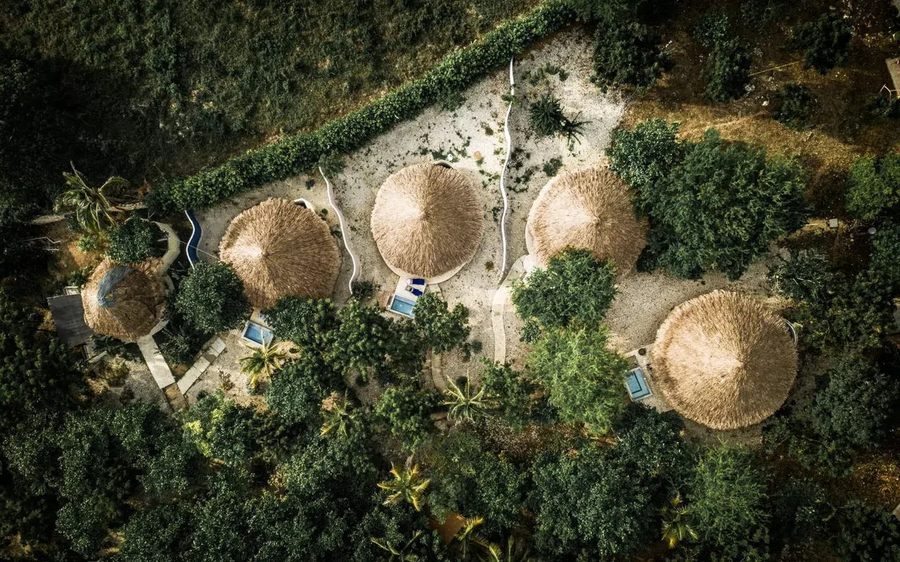 Oversteek naar Tierra Bomba voor een langzamere stranddag in Cartagena